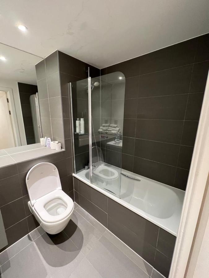 Lovely Apartment In The Centre Of Croydon Exterior foto